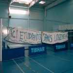 Occupation de la halle des sports par les tudiants le 13 octobre 2003 photo n2 